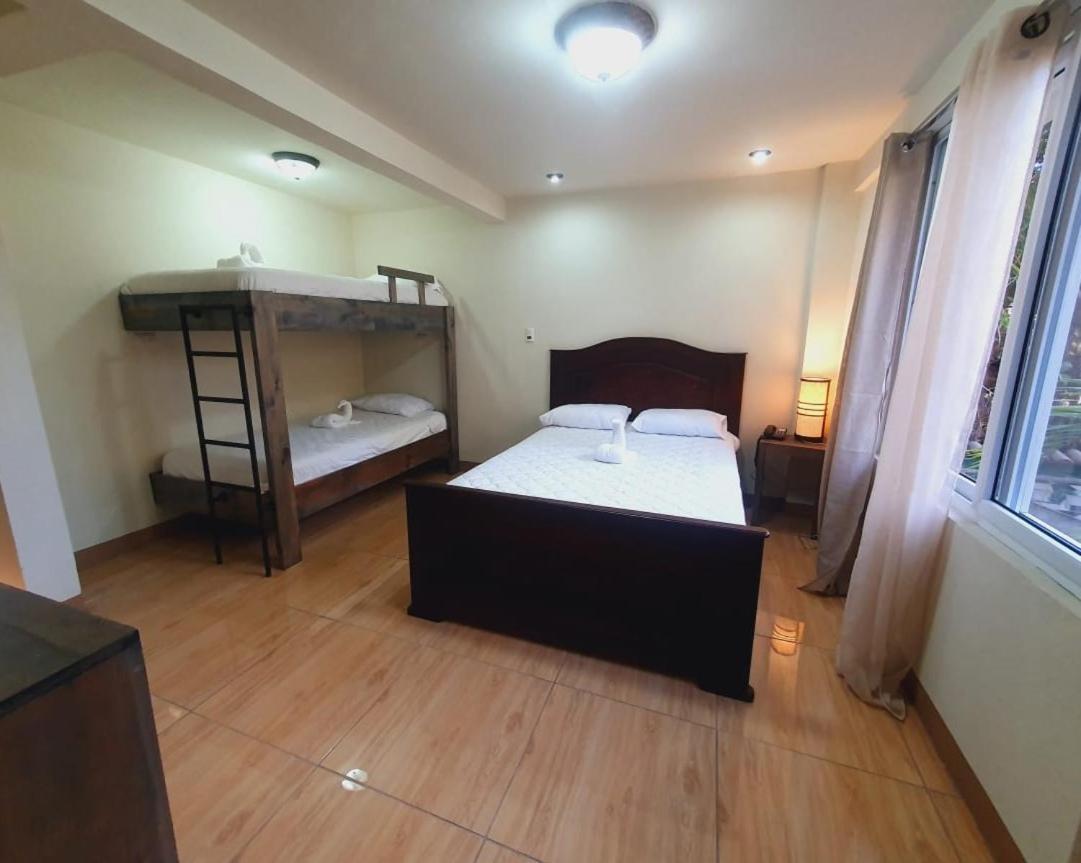 סן פדרו לה לגונה Hotel Ariana מראה חיצוני תמונה