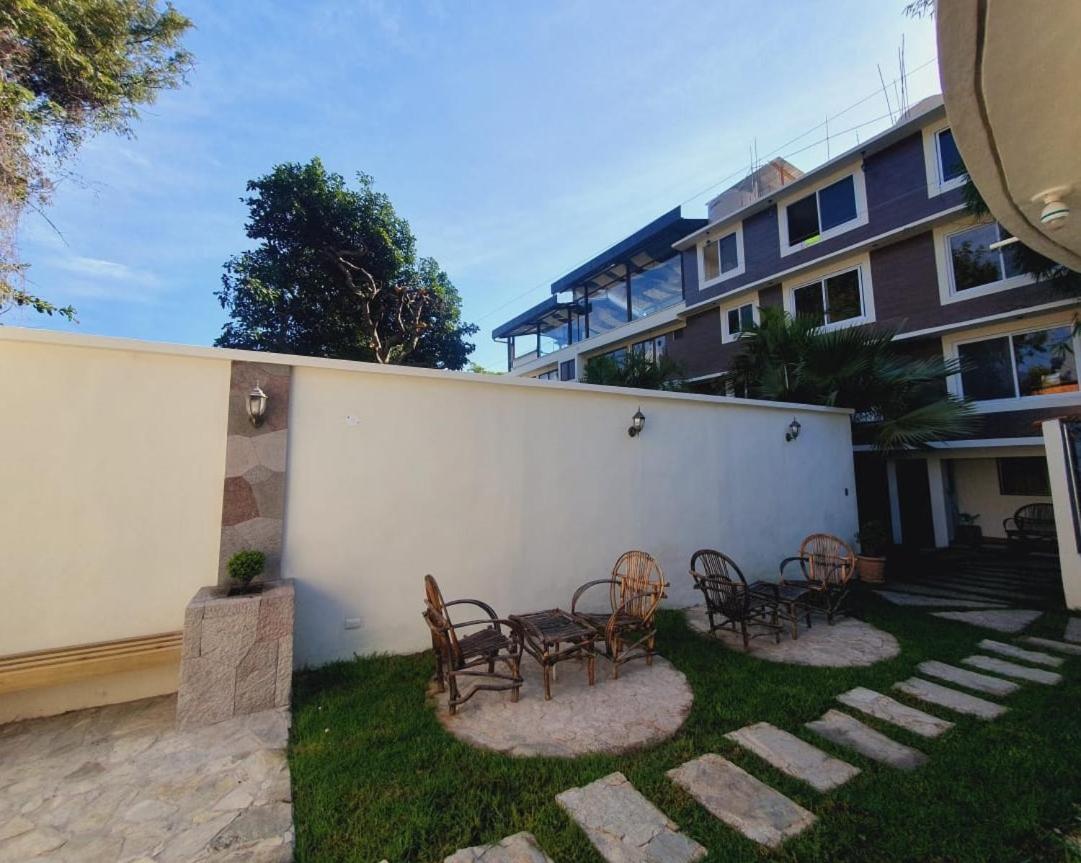 סן פדרו לה לגונה Hotel Ariana מראה חיצוני תמונה