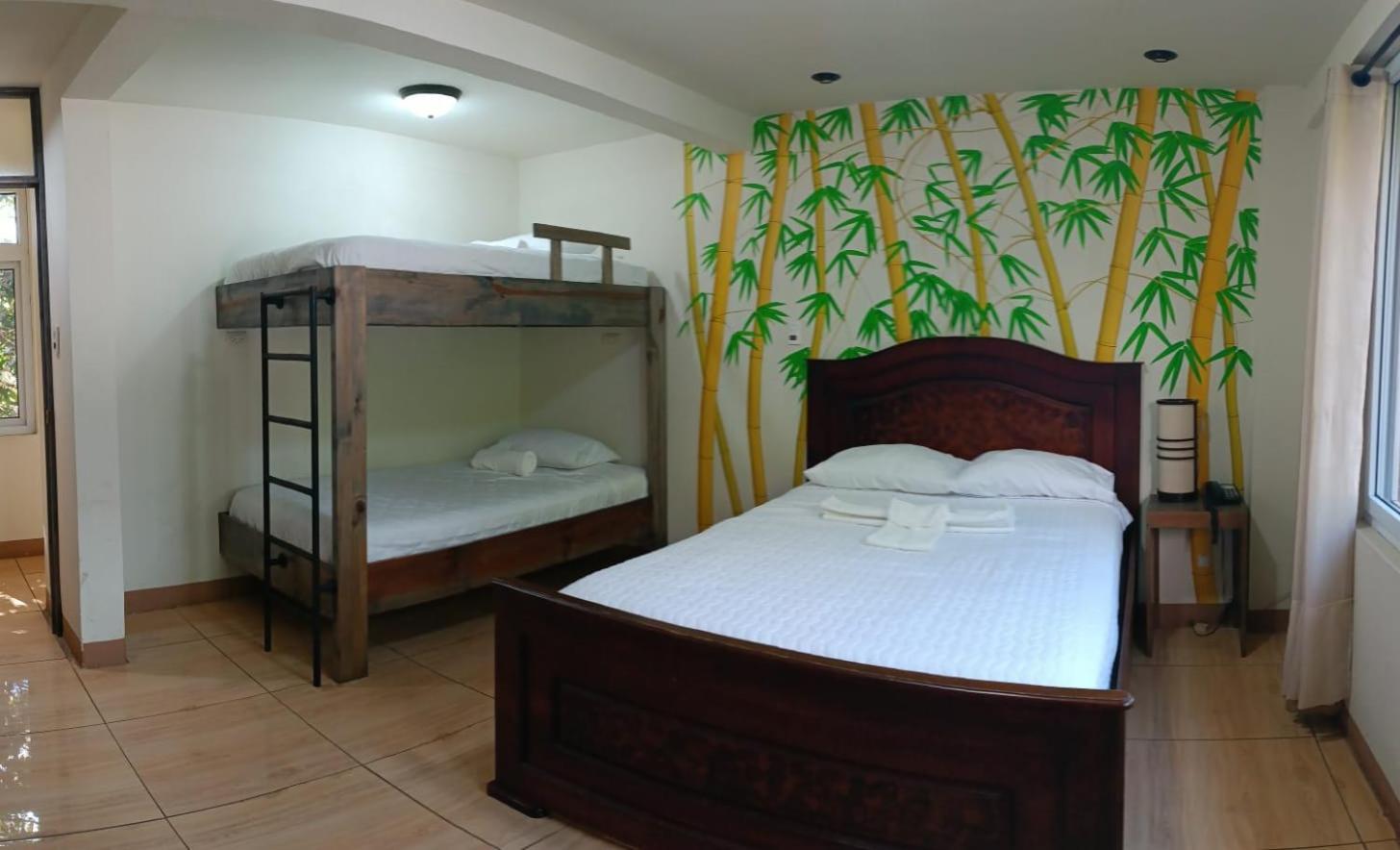 סן פדרו לה לגונה Hotel Ariana מראה חיצוני תמונה